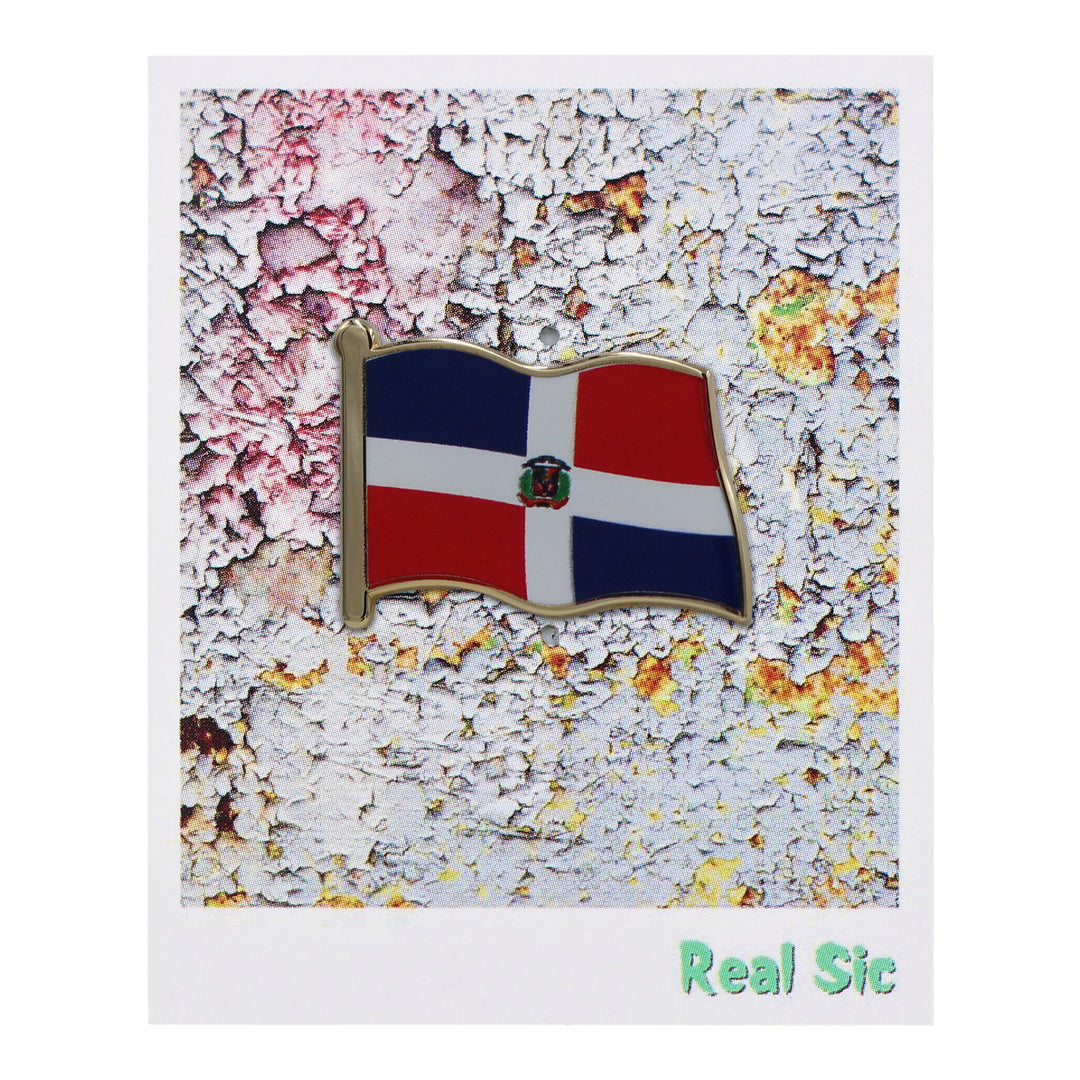 Dominican Republic Flag Enamel Pin For Patriotic & Ceremonial Souvenir
